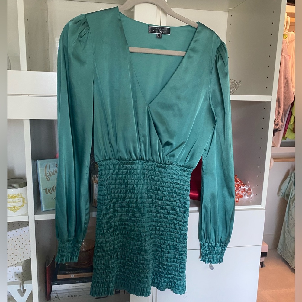 Green Satin Long Sleeve Mini Dress with Ruching
